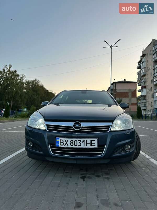 Opel Astra 2008