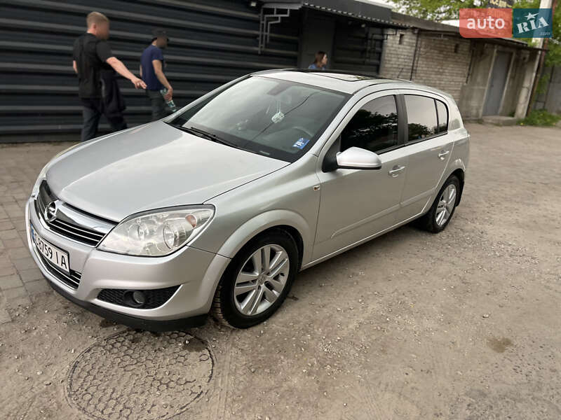 Opel Astra 2007