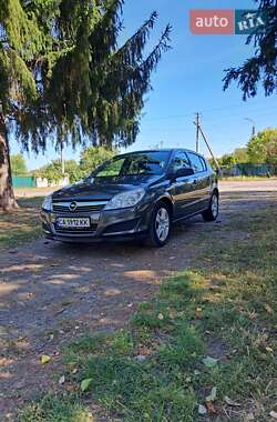 Хетчбек Opel Astra 2009 в Черкасах