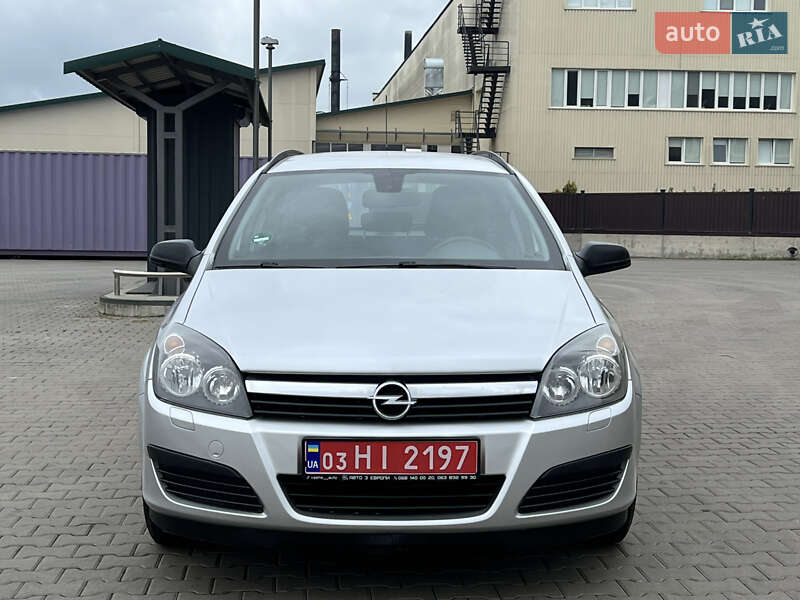 Универсал Opel Astra 2007 в Луцке