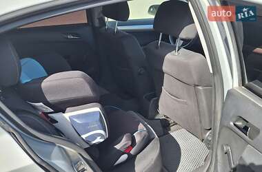 Хэтчбек Opel Astra 2007 в 