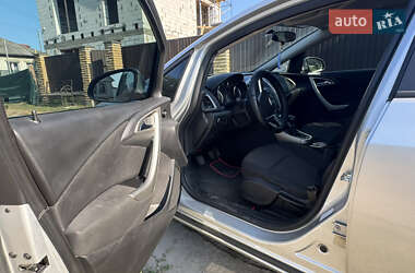 Універсал Opel Astra 2012 в Козелеці