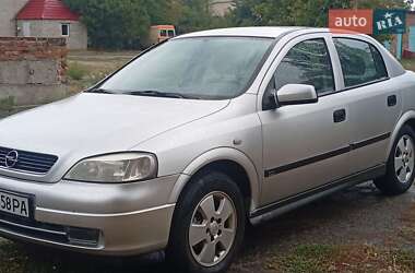 Хетчбек Opel Astra 2002 в Первомайську