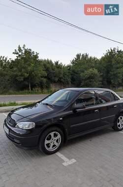 Седан Opel Astra 2008 в 