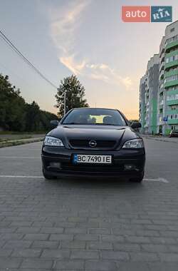 Седан Opel Astra 2008 в 
