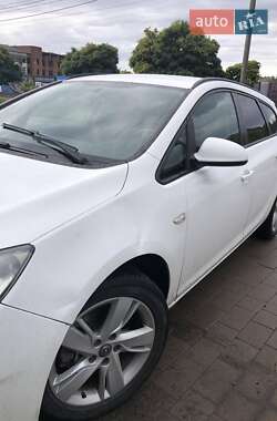 Універсал Opel Astra 2015 в 