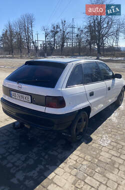 Хэтчбек Opel Astra 1994 в 