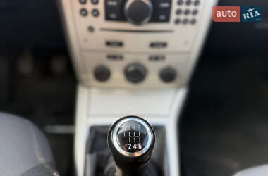 Универсал Opel Astra 2008 в 