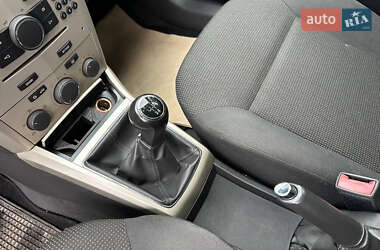 Универсал Opel Astra 2008 в 