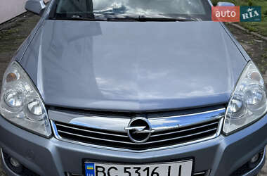 Универсал Opel Astra 2009 в 