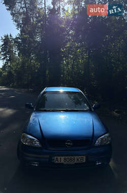 Седан Opel Astra 2007 в 