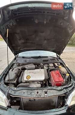 Седан Opel Astra 1999 в 