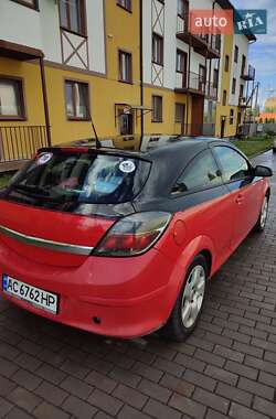 Хэтчбек Opel Astra 2006 в 
