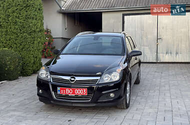 Универсал Opel Astra 2009 в 