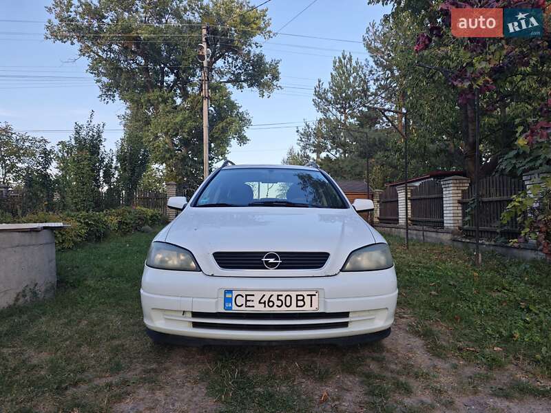 Универсал Opel Astra 2004 в Черновцах