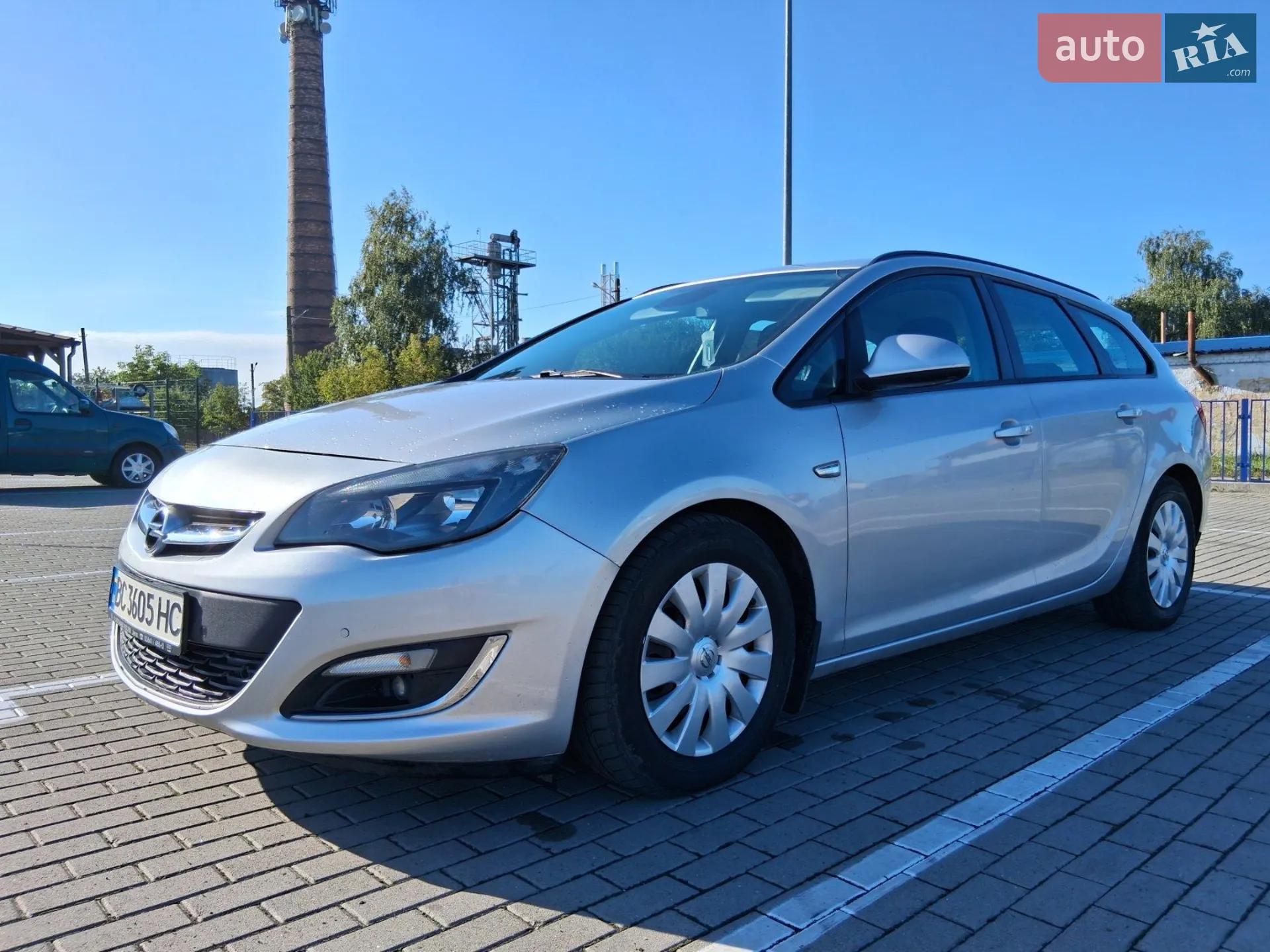 2013 Opel Astra - мініатюра 2