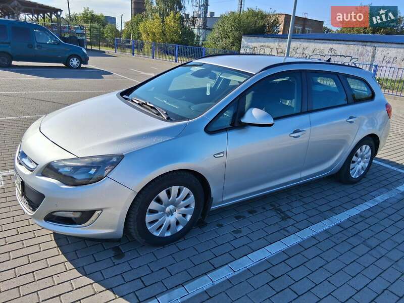 Opel Astra 2013