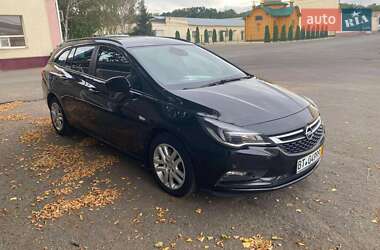 Универсал Opel Astra 2017 в 