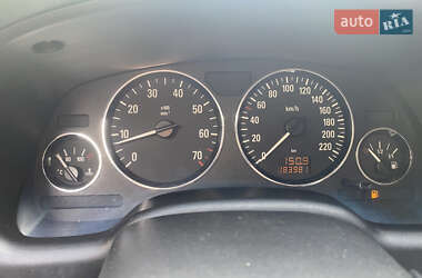 Хэтчбек Opel Astra 2004 в 