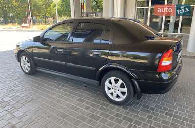 Седан Opel Astra 2007 в 