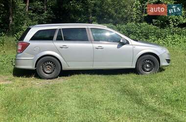 Универсал Opel Astra 2009 в 