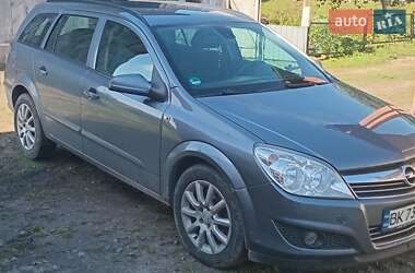 Универсал Opel Astra 2008 в Ровно