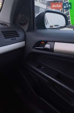 Универсал Opel Astra 2007 в 