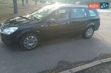 Универсал Opel Astra 2008 в 
