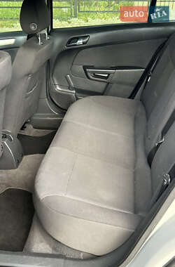 Седан Opel Astra 2008 в 