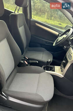 Седан Opel Astra 2008 в 