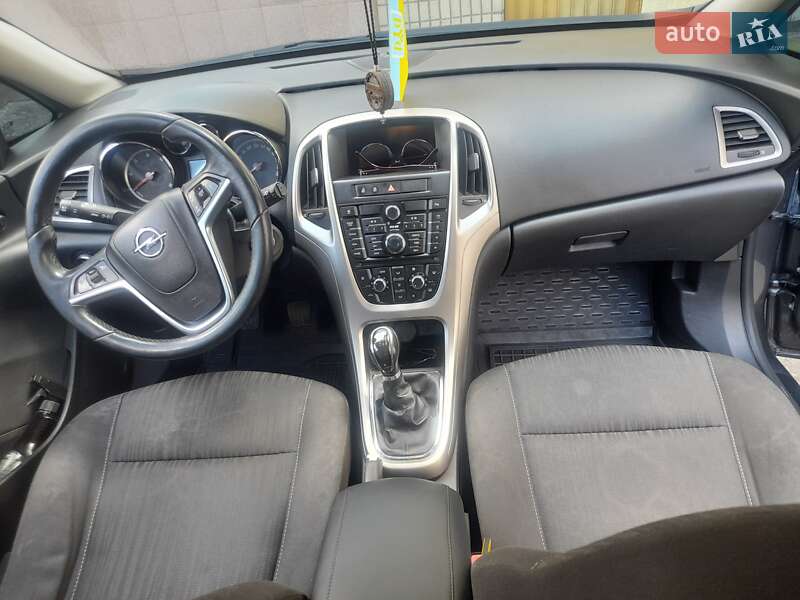 Универсал Opel Astra 2011 в Шепетовке фото 6 Универсал Opel Astra 2011 в Шепетовке