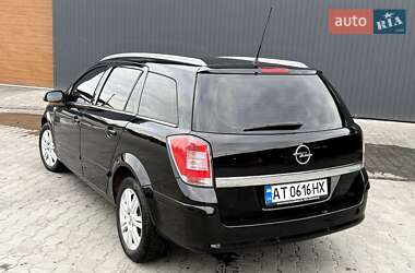 Универсал Opel Astra 2009 в 
