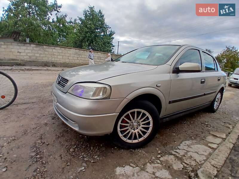 Седан Opel Astra 2007 в 