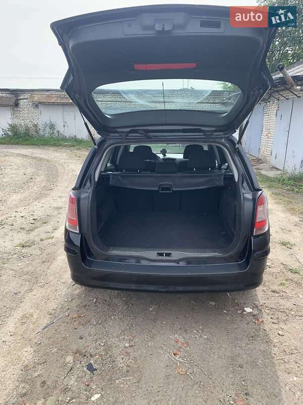 Универсал Opel Astra 2007 в Львове