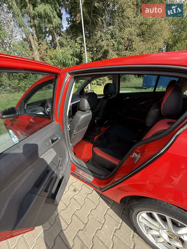 Хэтчбек Opel Astra 2007 в Хмельницком