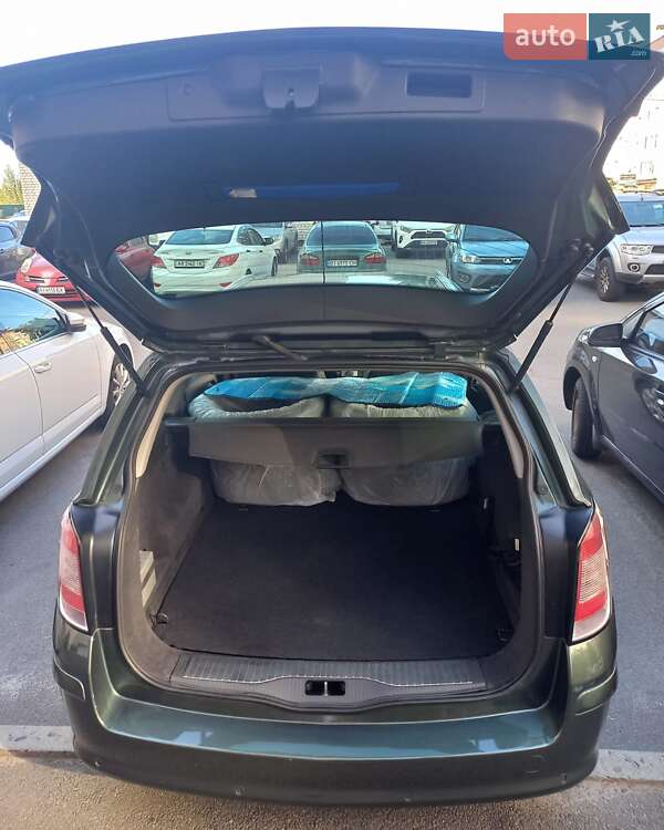 Универсал Opel Astra 2009 в Софиевской Борщаговке