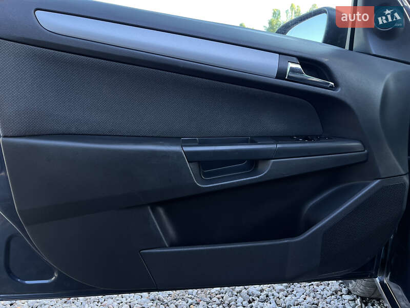 Универсал Opel Astra 2006 в Харькове