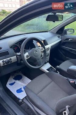 Универсал Opel Astra 2008 в 