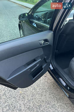 Универсал Opel Astra 2008 в 