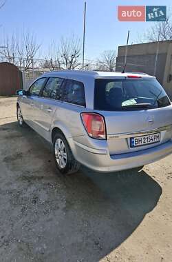 Универсал Opel Astra 2009 в 