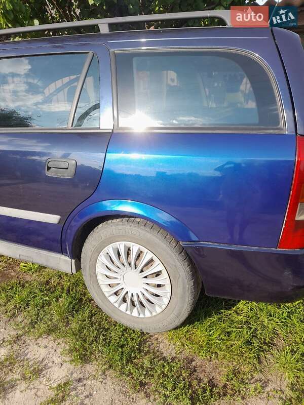 Универсал Opel Astra 2001 в Вышгороде