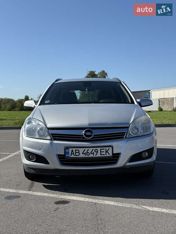 Opel Astra 2009