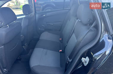 Универсал Opel Astra 2007 в 