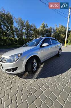 Седан Opel Astra 2011 в 