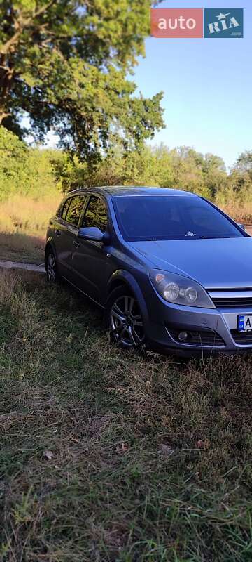 Хетчбек Opel Astra 2006 в Валках фото 11 Хетчбек Opel Astra 2006 в Валках