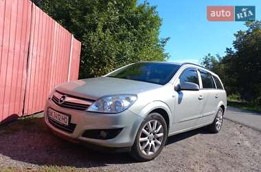 Универсал Opel Astra 2009 в Макарове