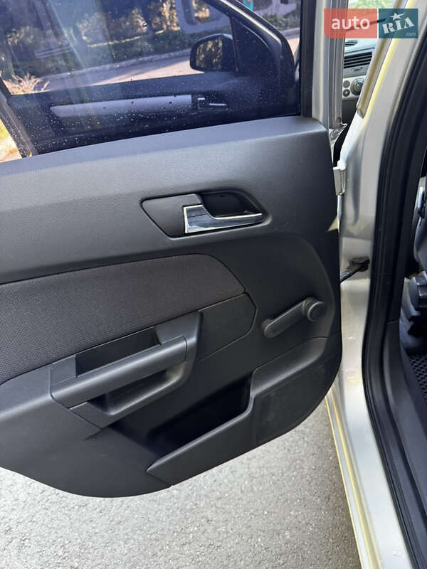 Хэтчбек Opel Astra 2006 в Дрогобыче