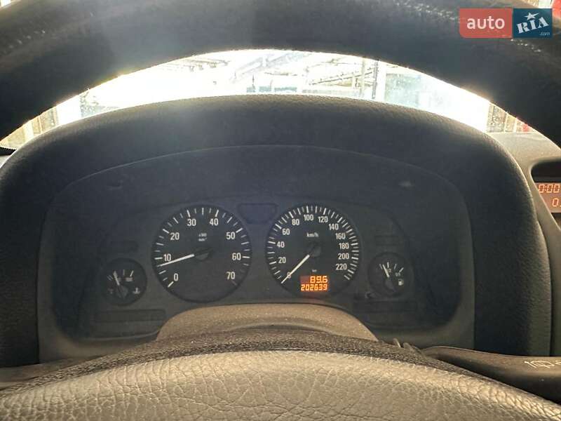 Хэтчбек Opel Astra 2003 в Броварах
