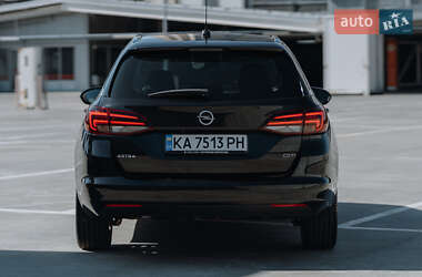 Универсал Opel Astra 2018 в 