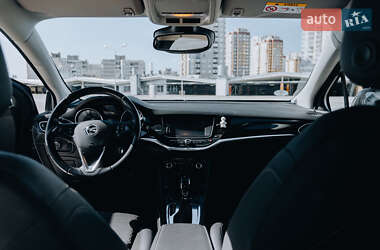 Универсал Opel Astra 2018 в 